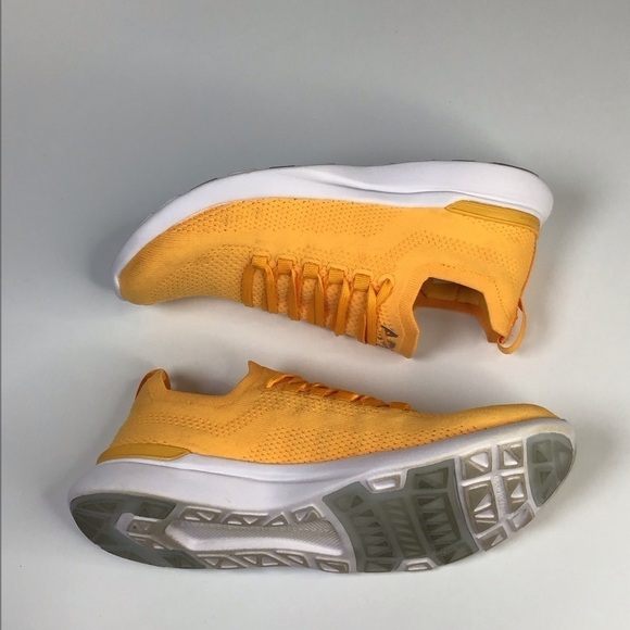 APL TechLoom Breeze in Mango Size 8. - Picture 6 of 11